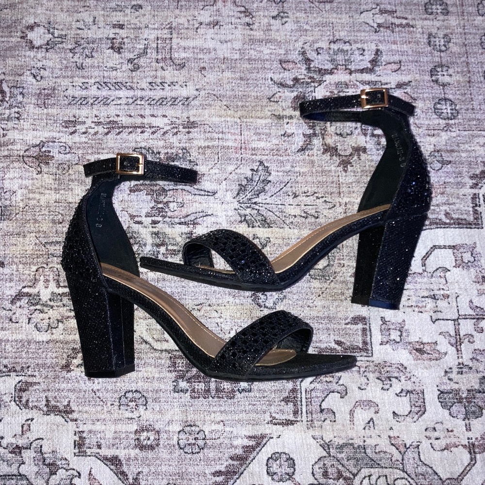 black sparkling heels